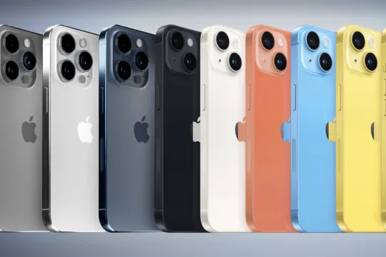 iPhone 15 appearance options in different colors