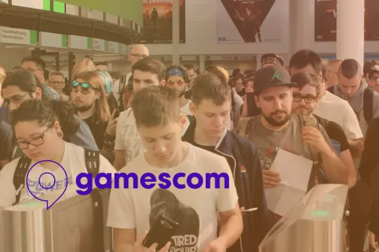 a large number of people in Cologne on Gamescom