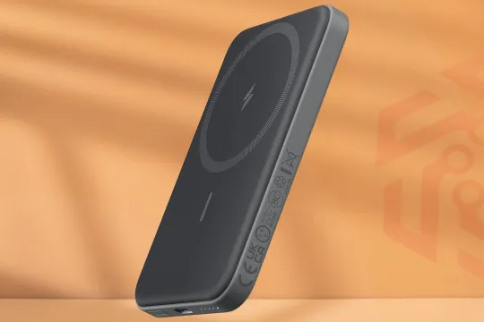 Anker magnetic charger teaser